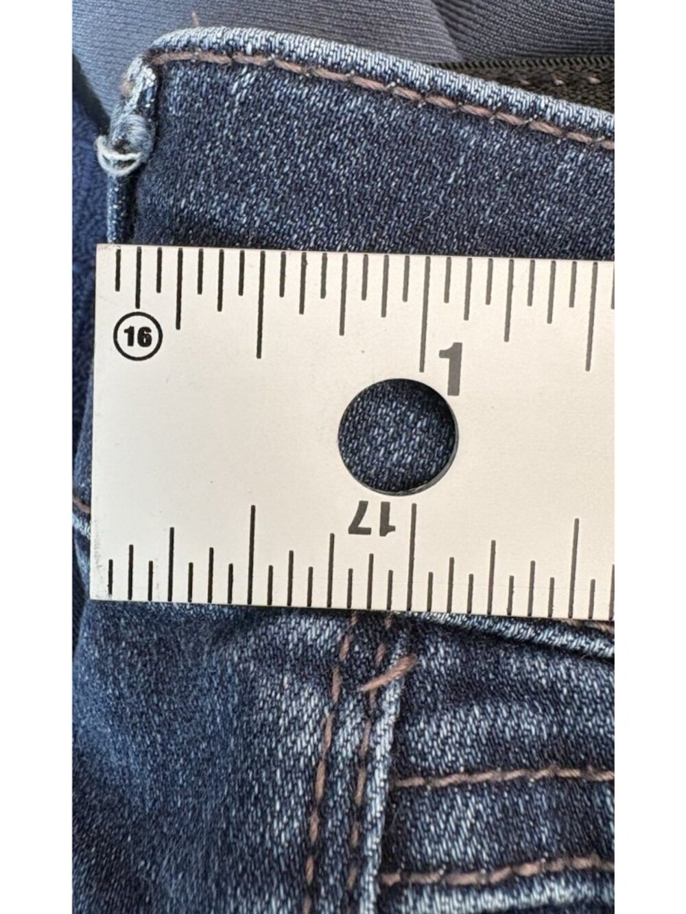 Democracy “Ab” Technology Women’s Jeans Blue Size 10 51% Cotton Gently Used - Picture 3 of 12